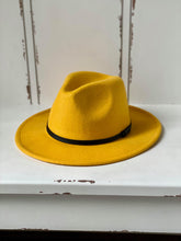 Load image into Gallery viewer, Wool Double Leather Ribbon Fedora