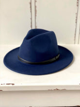 Load image into Gallery viewer, Wool Double Leather Ribbon Fedora
