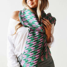 Load image into Gallery viewer, Cold Morning Houndstooth Scarf: Green
