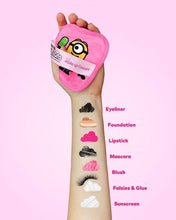 Load image into Gallery viewer, Minions 7-Day Set © | MakeUp Eraser
