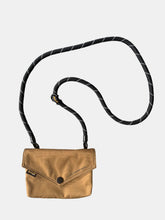 Load image into Gallery viewer, Himawari Solid Color Envelope Shape Crossbody Bag with Removable Strap

