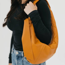 Load image into Gallery viewer, Bobbie Bow Hobo Shoulder Bag: Black
