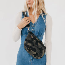 Load image into Gallery viewer, Jolie Puffer Belt Bag NEW COLORS!: Light Grey

