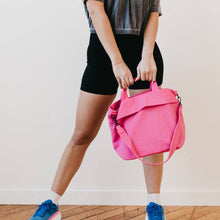 Load image into Gallery viewer, Carrie Catch All Shoulder Tote Bag: Black
