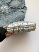 Load image into Gallery viewer, Quilted Plaid Clutch with Zipper
