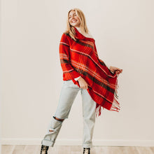 Load image into Gallery viewer, Button Plaid Shawl Scarf: Gray

