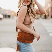 Load image into Gallery viewer, Woven Willow Camera Crossbody Bag: Checkered Black
