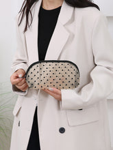 Load image into Gallery viewer, 4- Piece Heart Polyester Storage Bag
