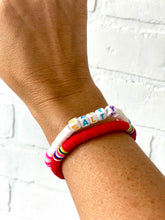 Load image into Gallery viewer, Boujie Bee Beaded Bracelet Sets
