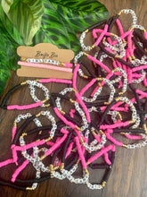 Load image into Gallery viewer, Boujie Bee Beaded Bracelet Sets
