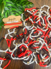 Load image into Gallery viewer, Boujie Bee Beaded Bracelet Sets
