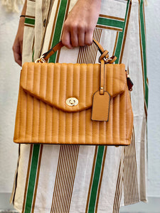 Boujie Bee Crossbody Clutch | RA0665