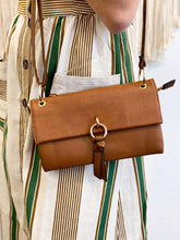 Load image into Gallery viewer, Boujie Bee Crossbody | RA0788
