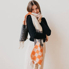 Load image into Gallery viewer, Autumn Spice Checkered Scarf
